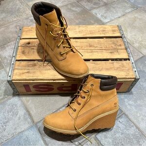 TIMBERLAND EARTHKEEPERS AMSTON NUBUCK LACE UP WEDGE ANKLE BOOT WHEAT 8